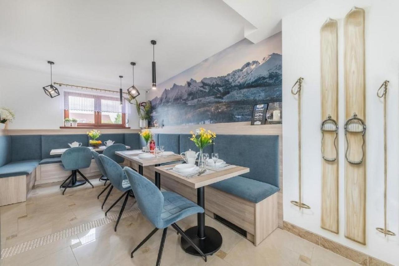 Bialy Jelen Z Basenem I Jacuzzi Bed & Breakfast Ostrowsko Dış mekan fotoğraf