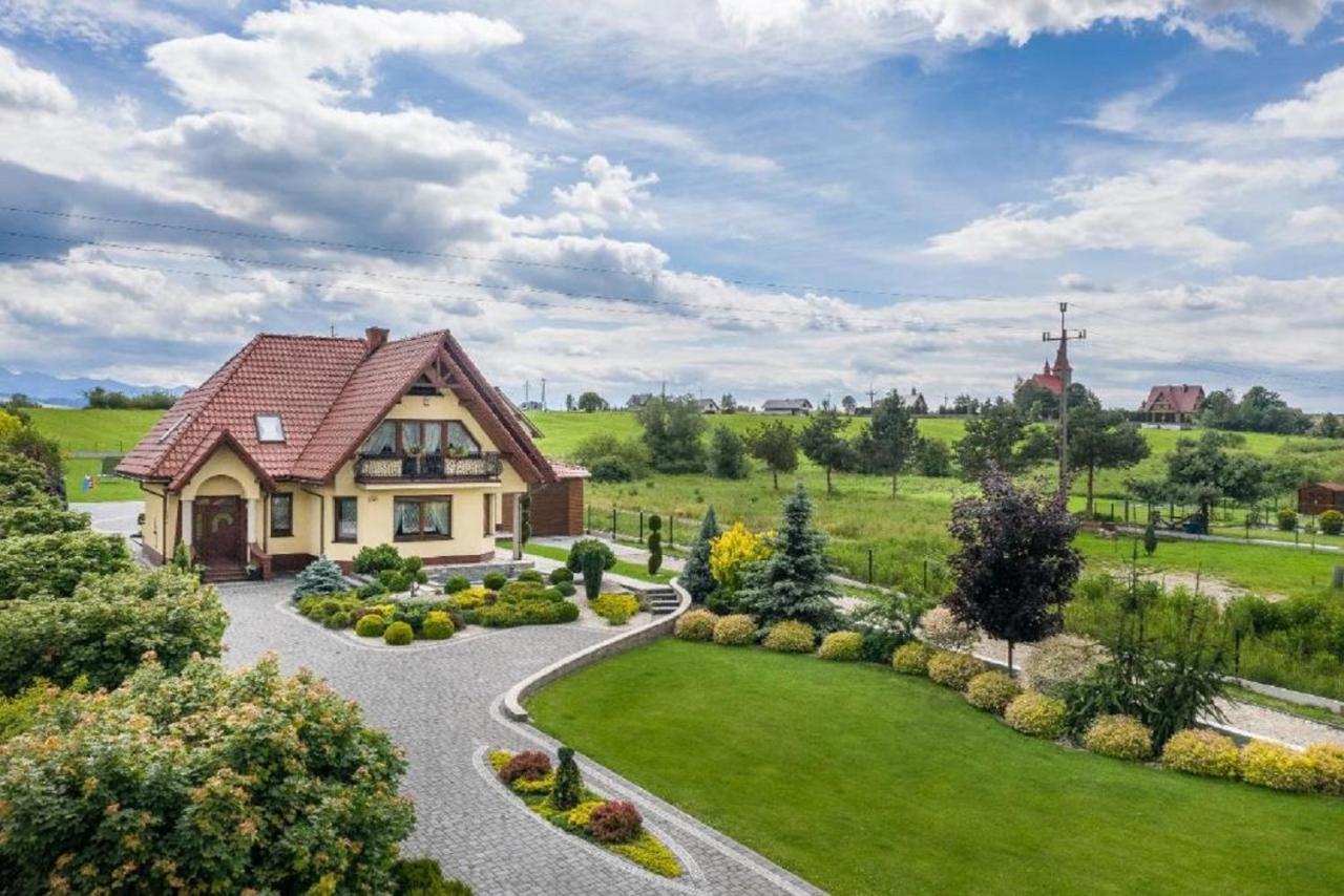 Bialy Jelen Z Basenem I Jacuzzi Bed & Breakfast Ostrowsko Dış mekan fotoğraf